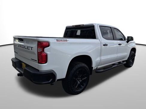 Used 2022 Chevrolet Silverado 1500 Custom Trail Boss w/ LPO, Dark Essentials Package image 6