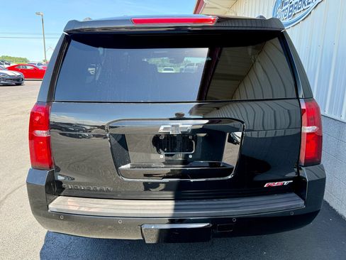 Used 2019 Chevrolet Suburban Premier AWD/4WD image 5