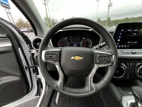 New 2026 Chevrolet Blazer LT w/ Convenience Package image 2
