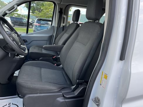 Used 2019 Ford Transit 350 XLT RWD image 17