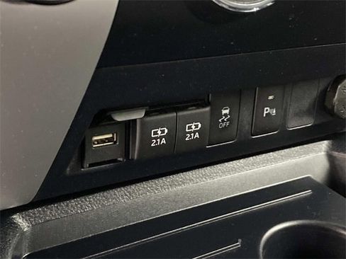 Used 2020 Toyota Tundra SR5 w/ TRD Off-Road Package image 21