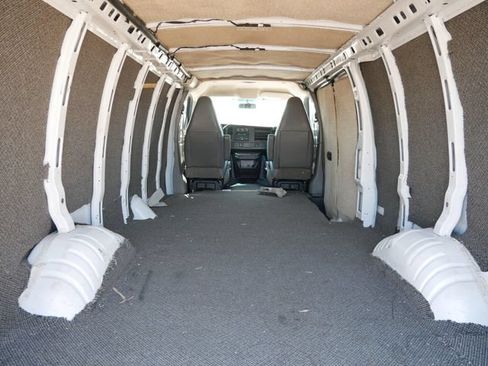 Used 2022 Chevrolet Express 2500 Extended w/ Driver Convenience Package RWD image 5