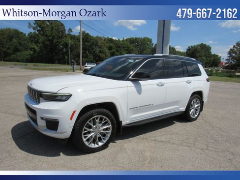 Used 2022 Jeep Grand Cherokee L Summit w/ MOPAR Finishing Package AWD/4WD image 4