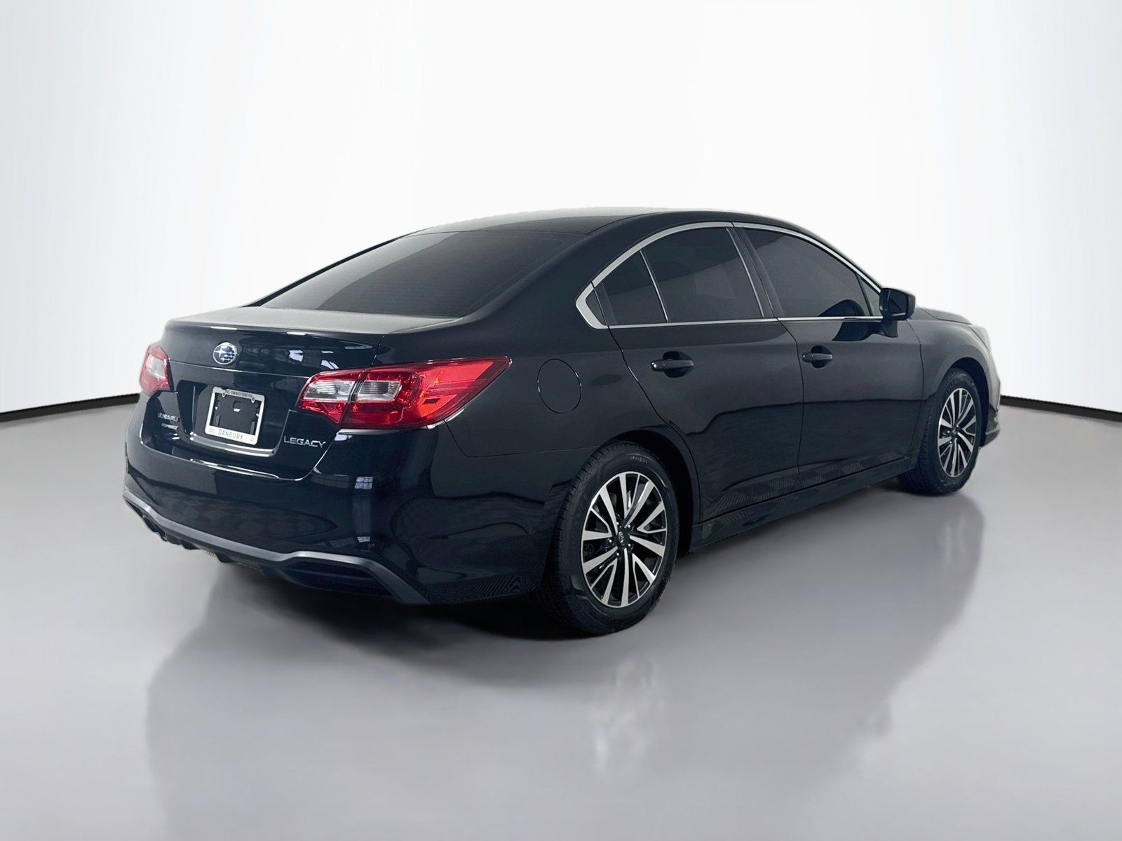 Used 2018 Subaru Legacy 2.5i w/ Alloy Wheel Package AWD/4WD image 9