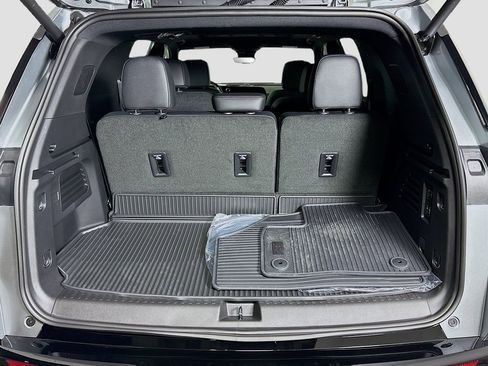 New 2026 Chevrolet Traverse High Country image 28
