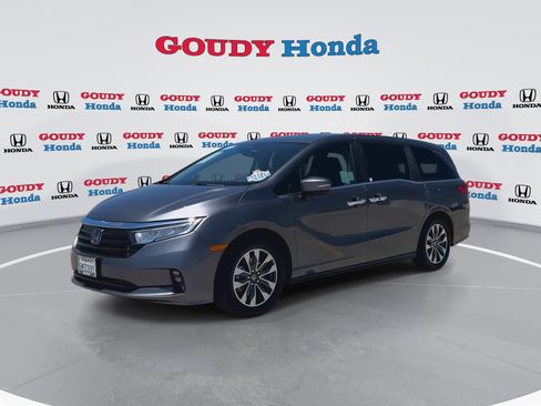 Certified 2024 Honda Odyssey EX-L image 4