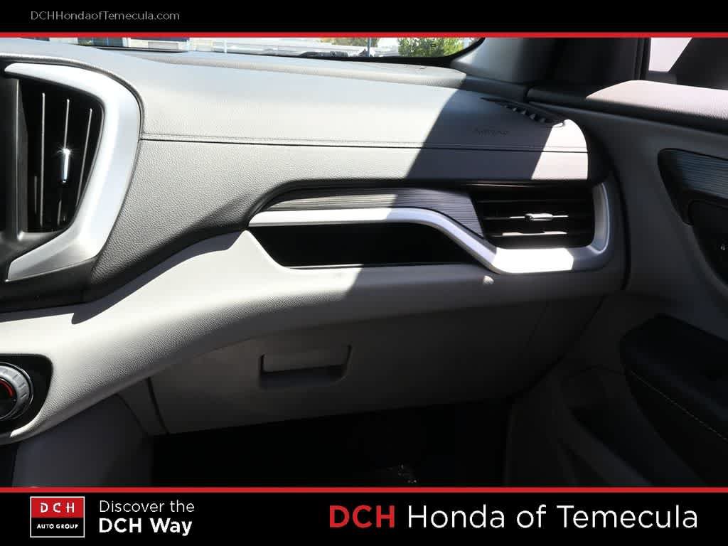 Used 2023 GMC Terrain SLT w/ Tech Package AWD/4WD image 13