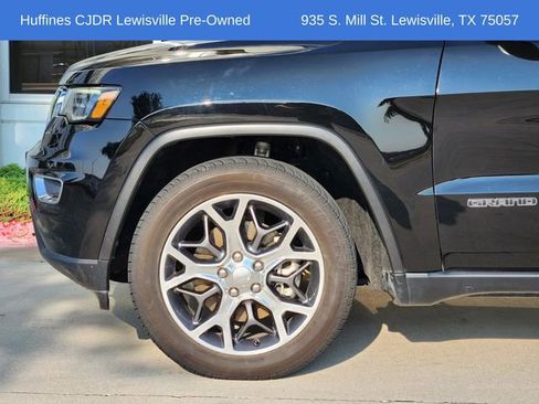 Certified 2021 Jeep Grand Cherokee Limited w/ Luxury Group II image 8