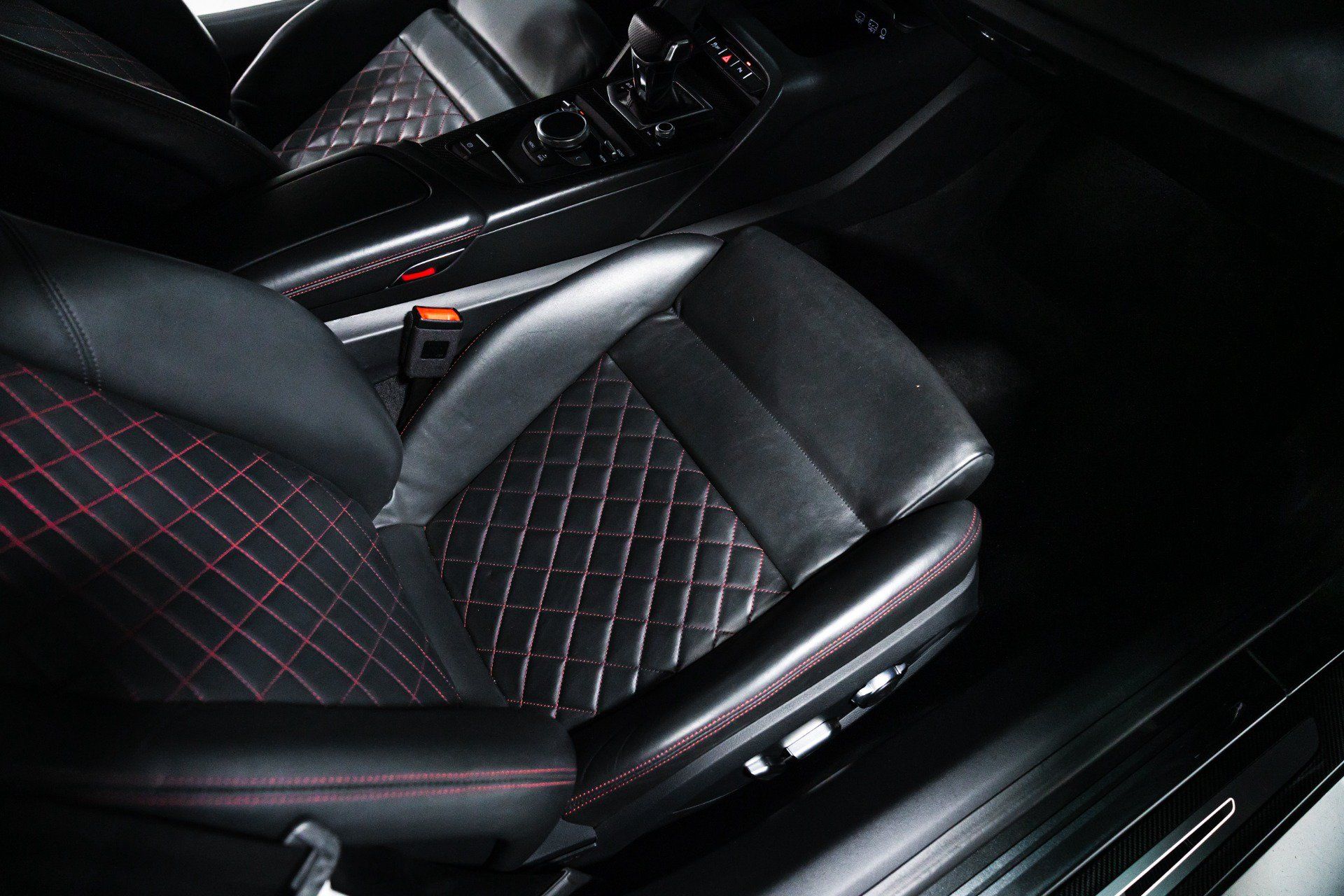 Used 2018 Audi R8 V10 plus AWD/4WD image 28