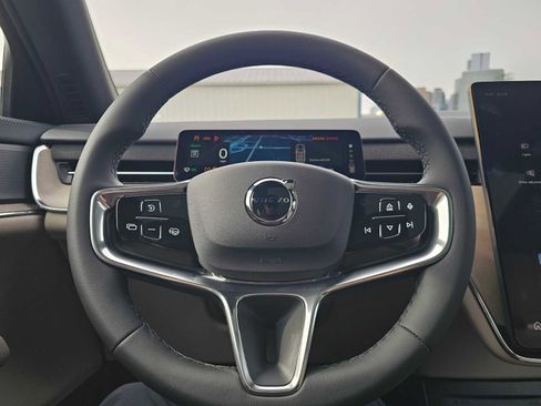 New 2026 Volvo EX90 Ultra image 25