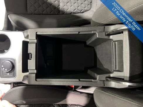 Used 2020 Chevrolet Blazer LT image 21