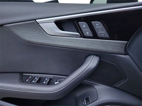 Used 2023 Audi A4 2.0T Premium Plus image 22