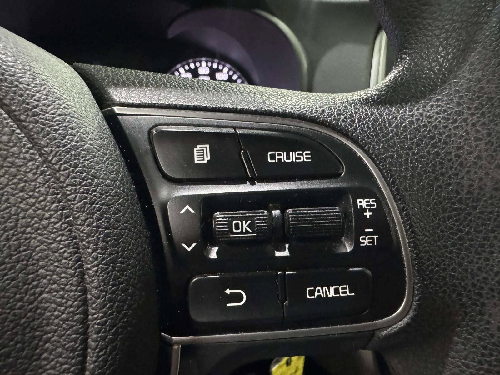 Used 2016 Kia Optima LX FWD image 29