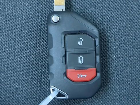 New 2026 Jeep Gladiator Sport image 31