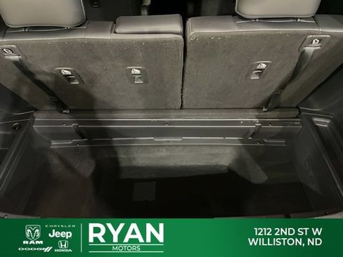 Used 2023 Honda Pilot EX-L image 15