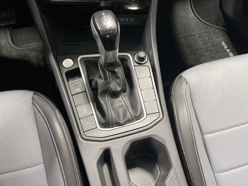 New 2025 Volkswagen Jetta SE image 32