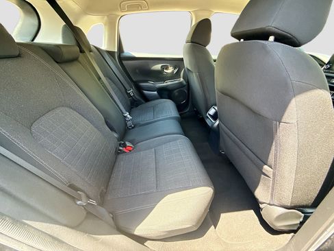 Used 2024 Honda HR-V LX image 27