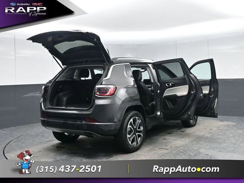 Used 2022 Jeep Compass Limited image 24