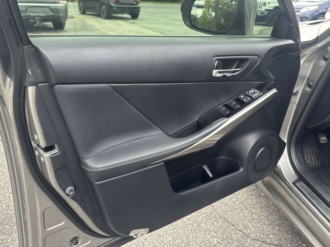 Used 2016 Lexus IS 300 AWD w/ Accessory Package 2 image 17