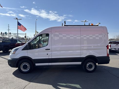 Used 2022 Ford Transit 250 Medium Roof image 4