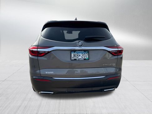 Used 2019 Buick Enclave Essence image 6