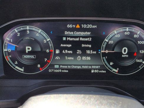 Used 2023 Mitsubishi Outlander SE Black Edition image 17