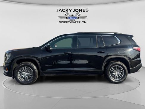 Used 2025 GMC Acadia Elevation image 2