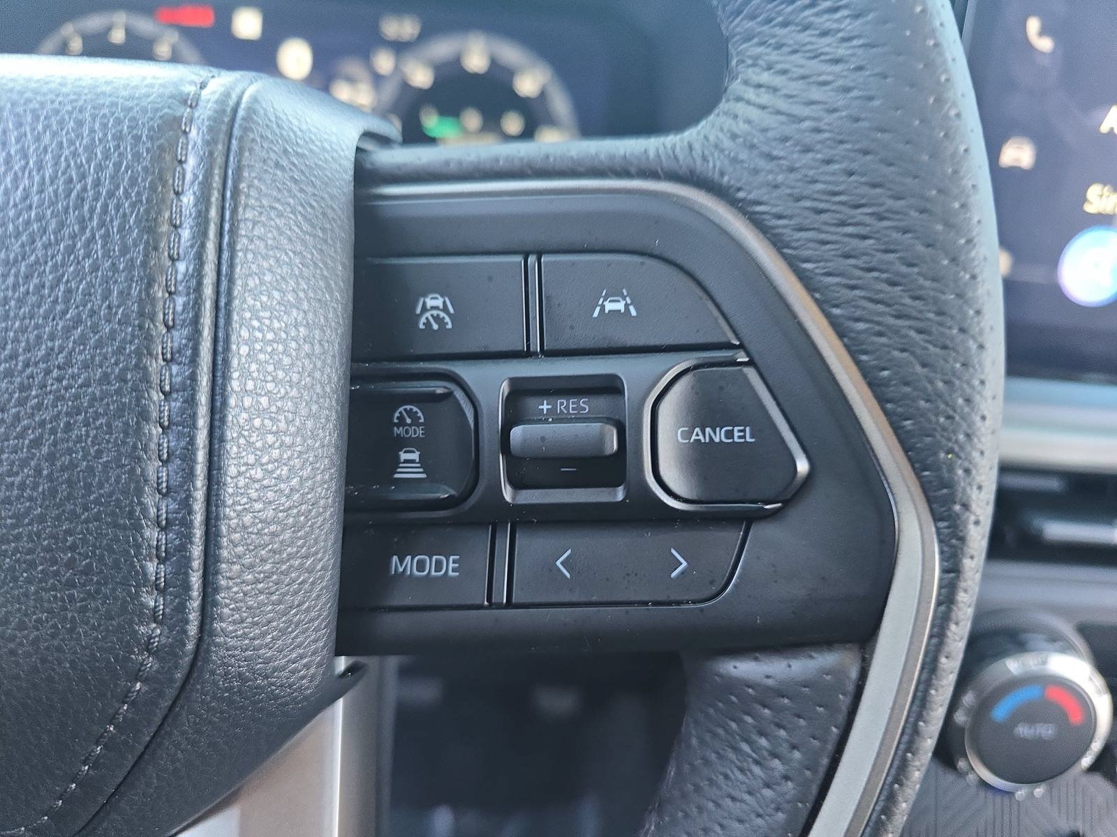 Used 2024 Toyota Tacoma TRD Off-Road AWD/4WD image 18