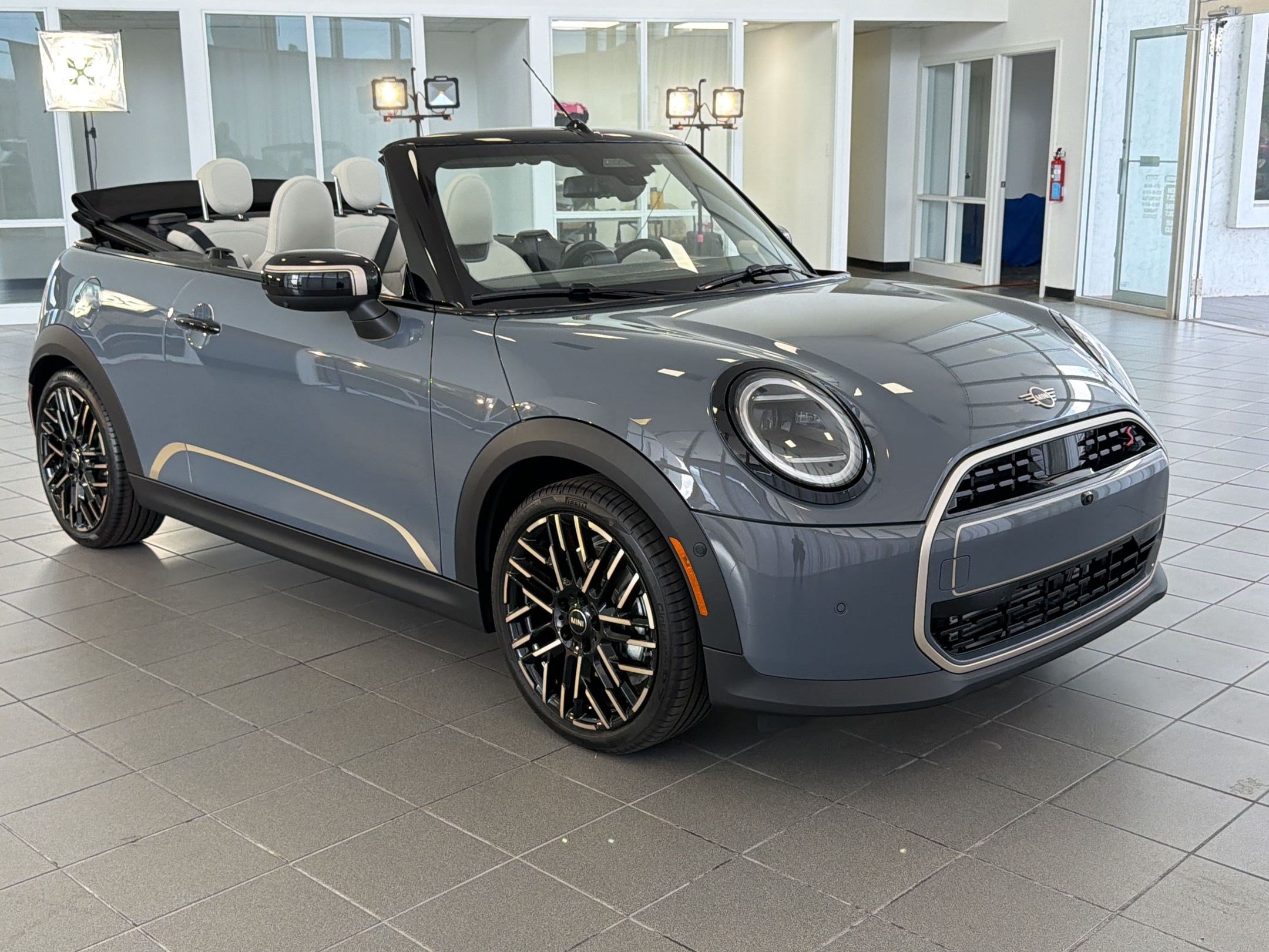 New 2026 MINI Cooper S FWD image 7