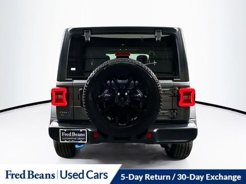 Used 2023 Jeep Wrangler Unlimited Sahara w/ Cold Weather Group image 6