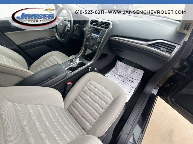 Used 2019 Ford Fusion S FWD image 28