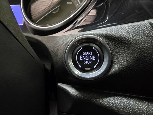 Used 2023 Buick Encore GX Essence w/ Experience Buick Package AWD/4WD image 20