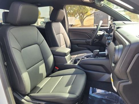 New 2026 Chevrolet Colorado Trail Boss AWD/4WD image 11