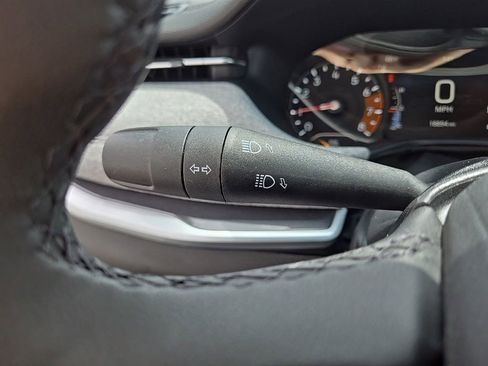 Used 2024 Jeep Compass Latitude w/ Sun and Sound Group AWD/4WD image 27