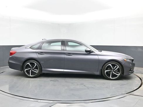 Used 2020 Honda Accord Sport image 11