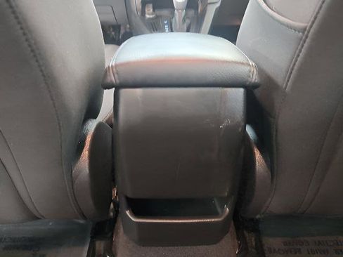 Used 2016 Ford Focus SE image 17