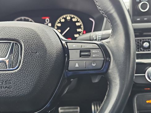 Used 2024 Honda Civic Sport image 16
