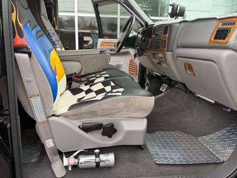 Used 1999 Ford F350 4x4 Crew Cab DRW Super Duty image 38