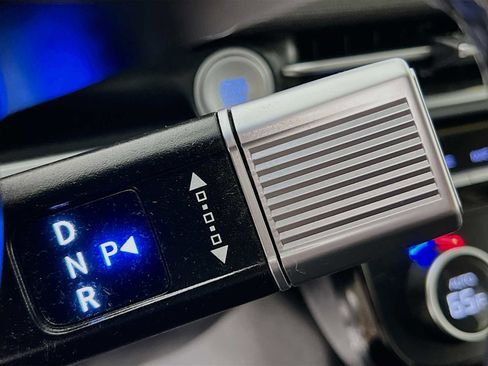 Certified 2025 Hyundai Tucson Limited image 17