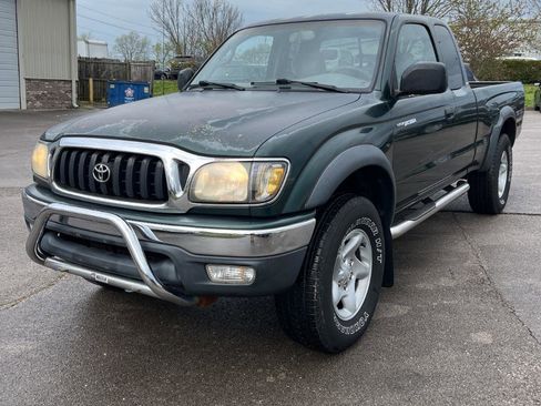 Used 2002 Toyota Tacoma 4x4 Xtracab V6 image 3