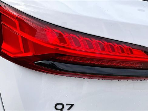 New 2026 Audi Q7 2.0T Premium image 14