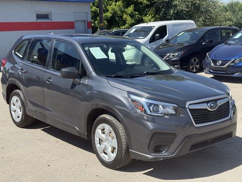 Used 2020 Subaru Forester AWD/4WD image 2