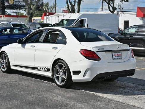 Used 2020 Mercedes-Benz C 300 Sedan image 4