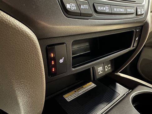 Used 2022 Honda Pilot Special Edition image 15