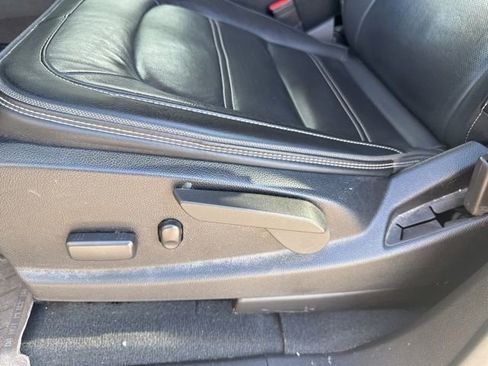 Used 2021 GMC Canyon Denali image 15