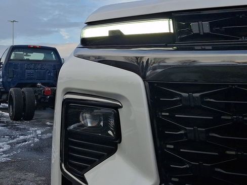 Certified 2024 Chevrolet Traverse Z71 w/ Enhanced Driving Package image 9