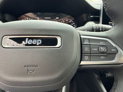 New 2026 Jeep Compass Limited image 16