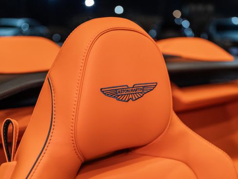 New 2026 Aston Martin Vanquish Convertible image 6