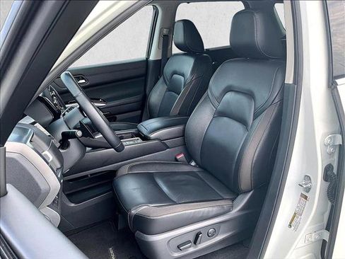 Used 2023 Nissan Pathfinder SL w/ SL Premium Package FWD image 27