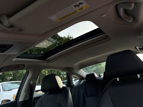 Used 2025 Honda Accord Touring image 16